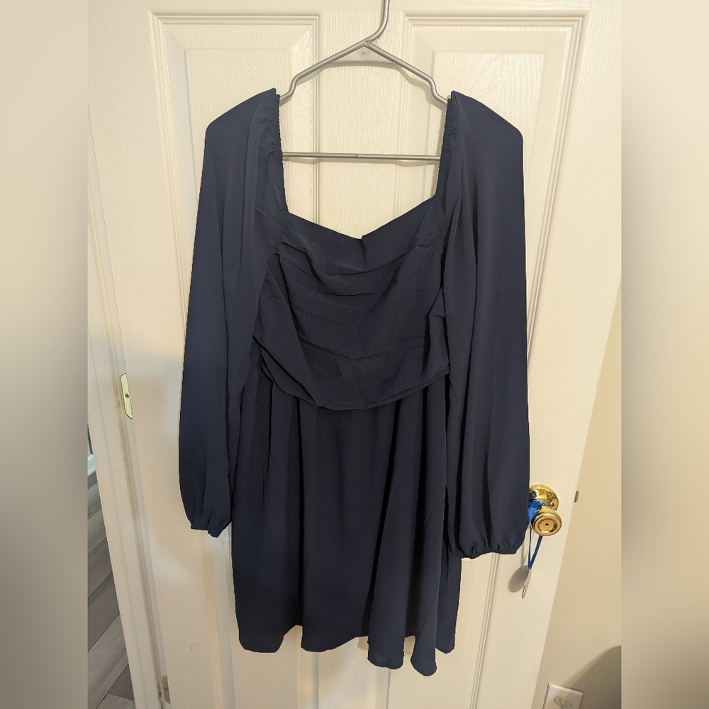 Elegant Navy Long Sleeve Dress